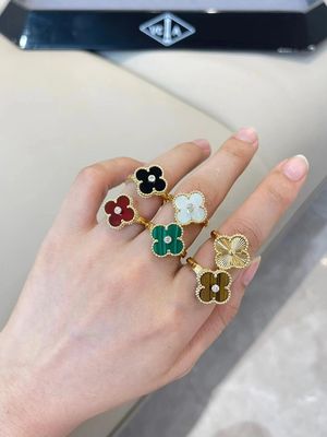 Vintage Four Leaf Clover Jewelry Customized Custom Brand Luxury Diamond Jewelry