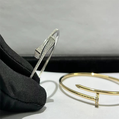High End Arab Jewelry Brand Brazalete de diamante personalizado HK Juegos de ajuste