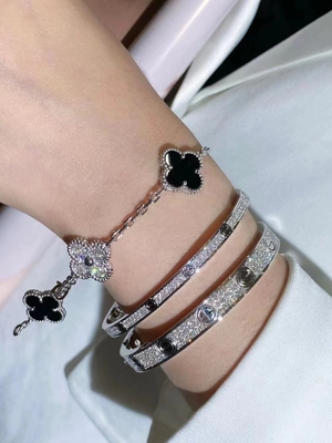 Oro sólido modificado para requisitos particulares HK de Brand Real Diamond Bangles 18k que fija la joyería