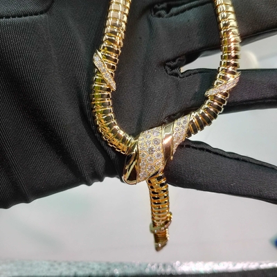 Serpenti 18 Kt Collar de oro amarillo Con Demi Pavé Diamantes Y Ojos de Ónix Negro 18K Oro Alta Joyería
